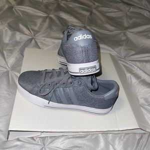 Adidas Neo Cloudfoam Sneakers Women’s Size 8.5